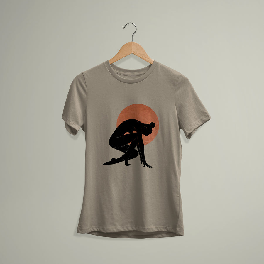 SACRED FEMININE / Womens T-shirt